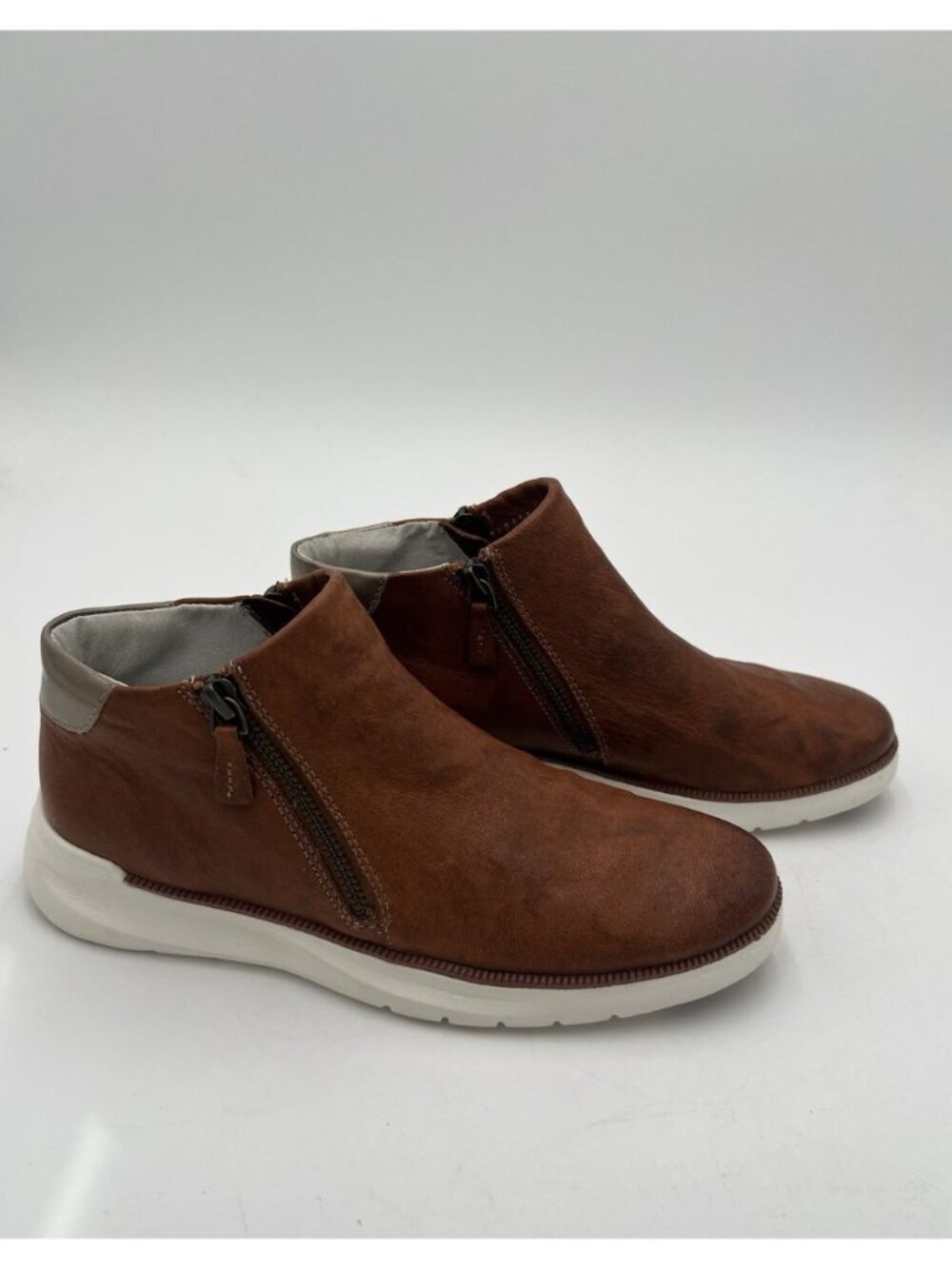 Johnston & Murphy Emery Sneaker Booties Women's 7M Brown Washed Sheepskin - Picture 5 of 11